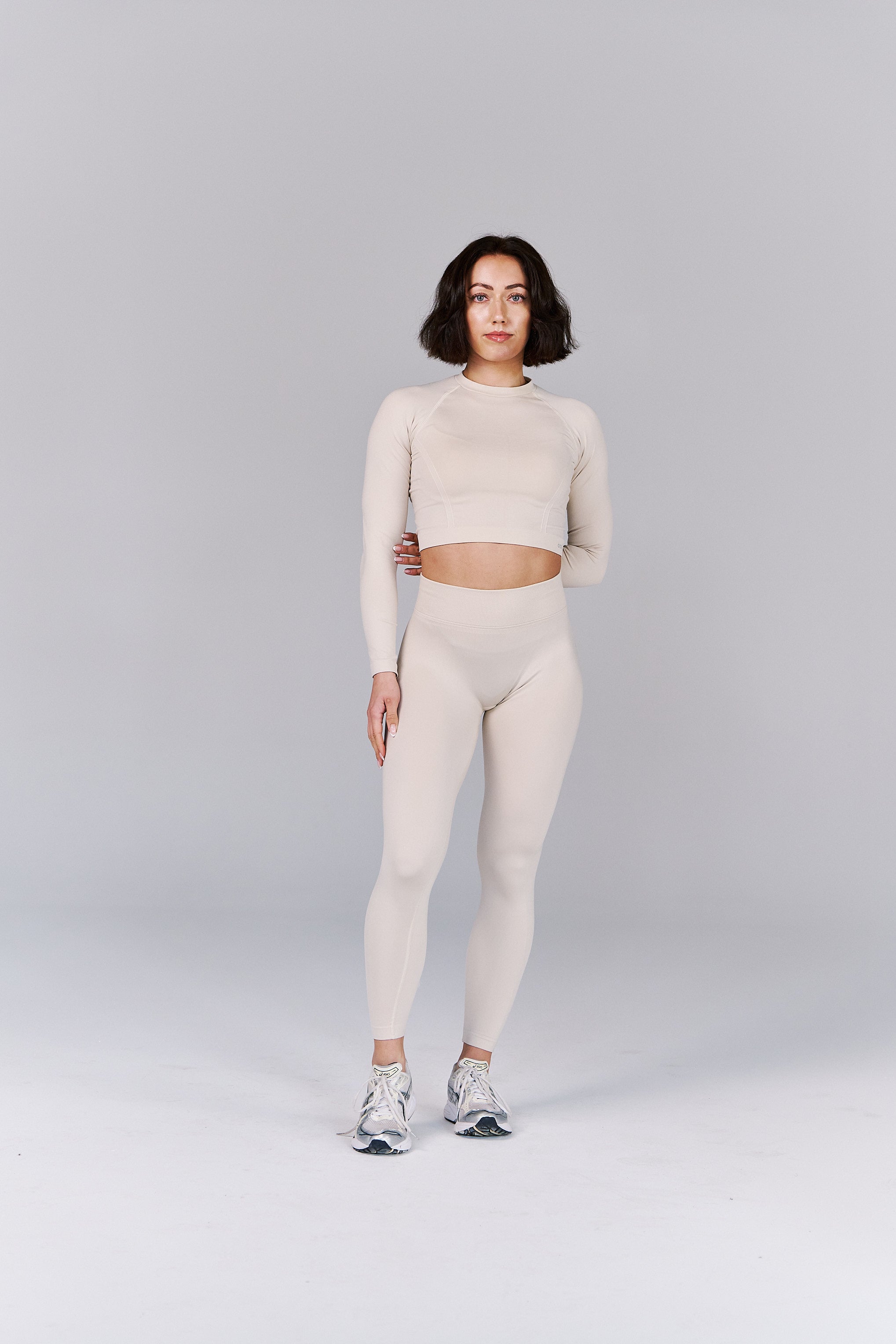 Limitless Seamless Long Sleeve Crop Top - Cream
