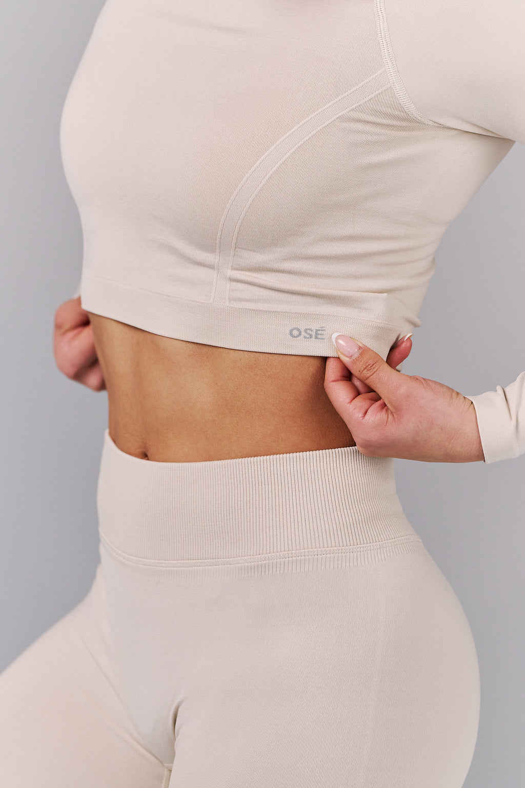 Limitless Seamless Long Sleeve Crop Top - Cream