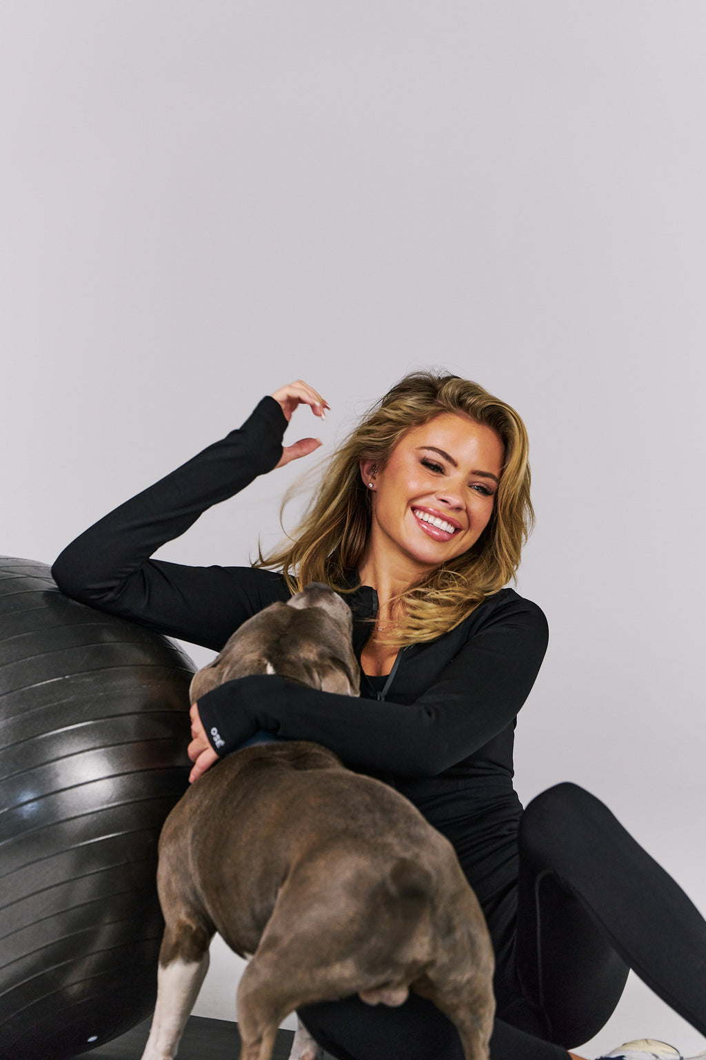 Limitless Seamless Zip Up Jacket - Black